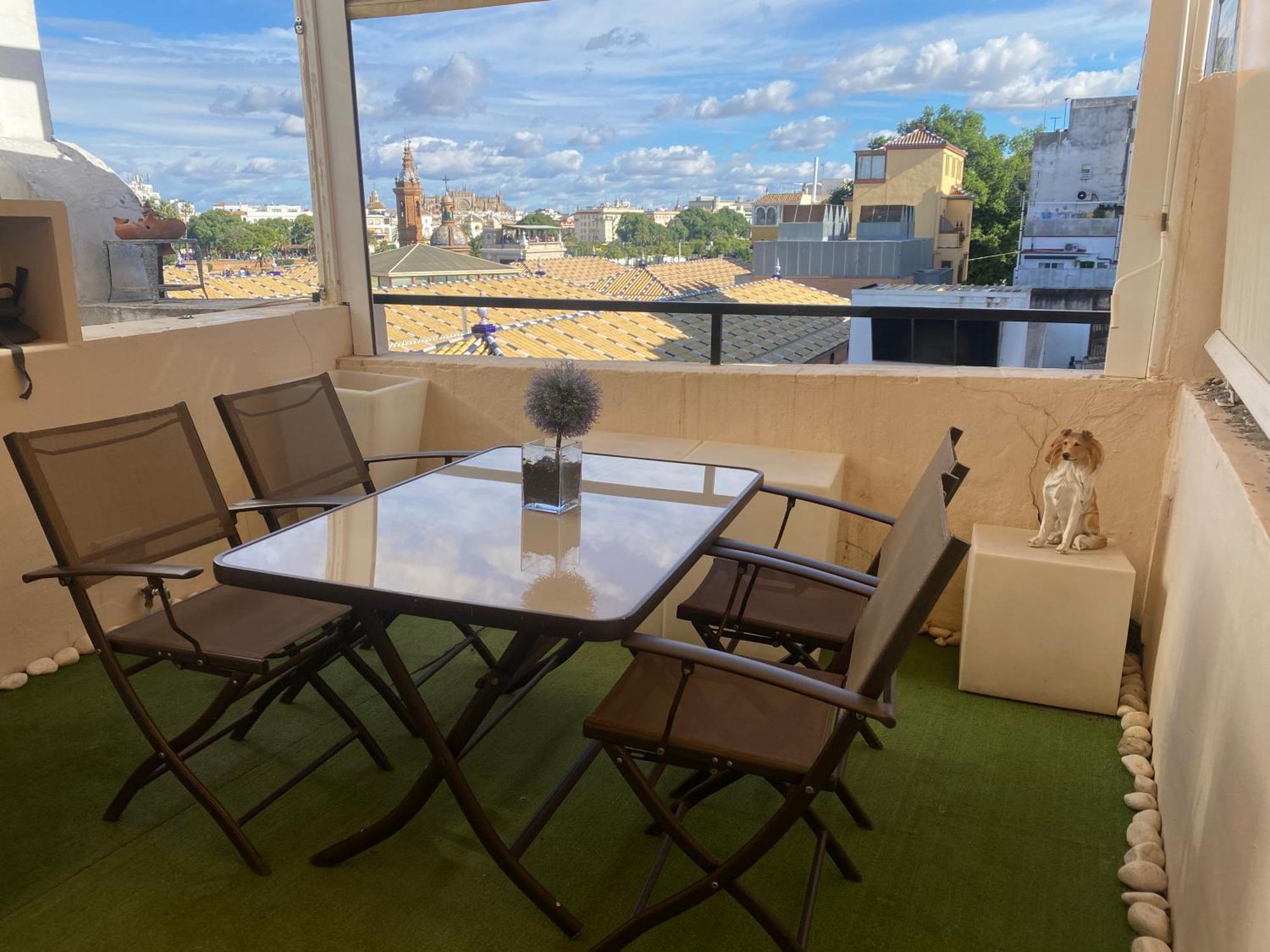 Apartamentos Mercado De Triana Sevilla Bagian luar foto